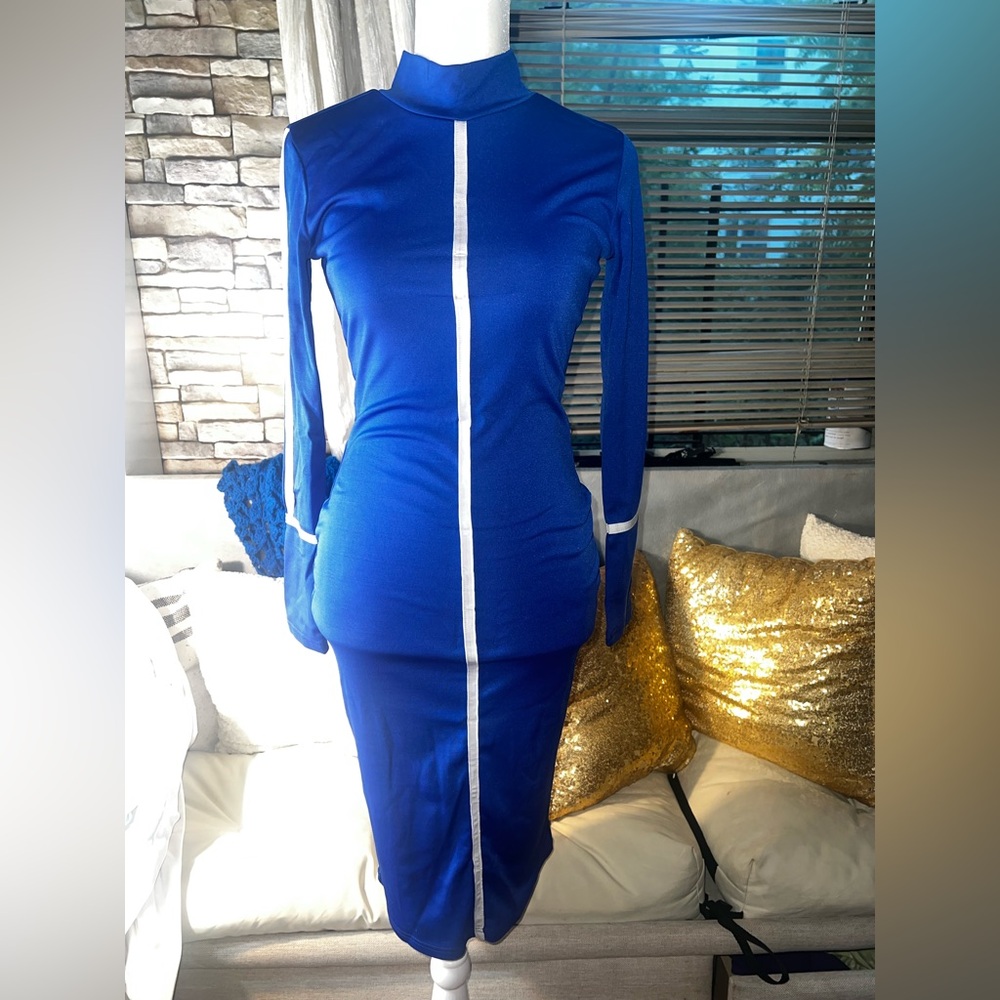 Elegant Long Sleeve Dress
